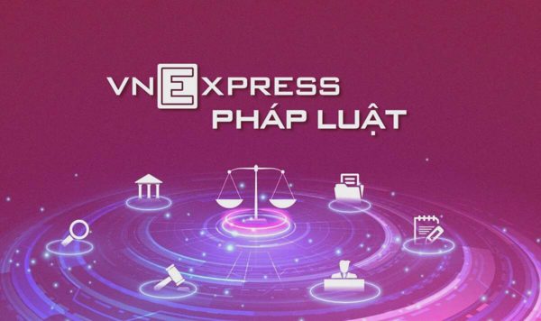 Cầm kiếm chém 3 người tụ tập nói to trước cửa nhà lúc nửa đêm