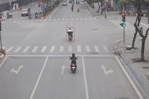 Camera AI ở Hà Nội phát hiện một xe máy vi phạm 43 lần trong 9 tháng