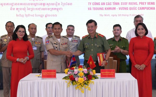 Campuchia trao trả qua Tây Ninh hàng trăm người Việt xuất nhập cảnh trái phép