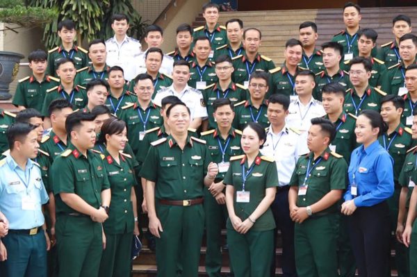 Cán bộ Đoàn trong Quân đội phải biến kiến thức thành năng lực