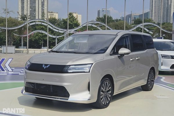 Cận cảnh dòng MPV thuần điện Wuling Darion giá 839 triệu đồng