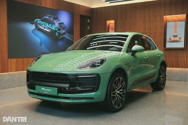 Cận cảnh màu sơn trị giá hơn 220 triệu đồng trên chiếc Porsche Macan