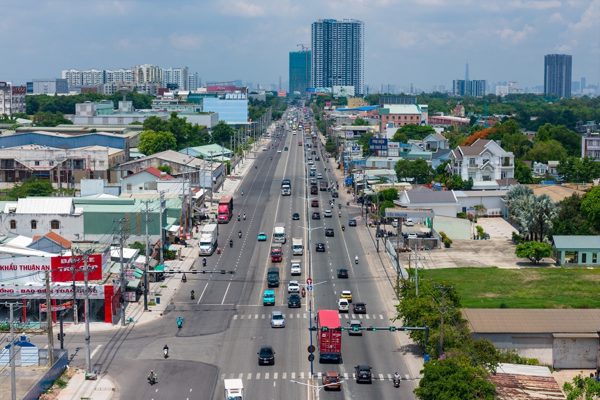Căn hộ dọc Quốc lộ 13 xuất hiện tin rao giảm giá hàng trăm triệu đồng