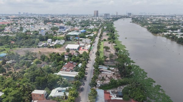 Căn hộ ven sông ngày càng đắt đỏ