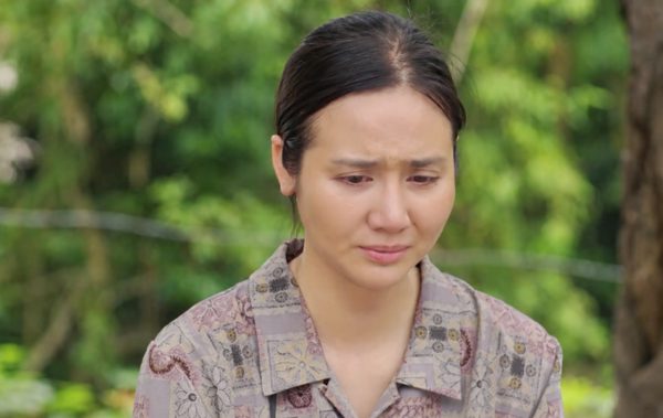Căn nhà không mái che tập 3: Mẹ con Hạnh khốn đốn vì Bình trộm gà chọi