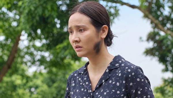 'Căn nhà không mái che' tập 4: Hạnh hoảng loạn vì mất tiền, Thơ bị chế giễu