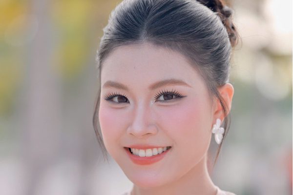 Cận nhan sắc tuổi đôi mươi của 25 cô gái vào Chung kết Hoa hậu Việt Nam