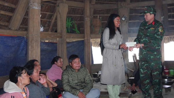 Cần sớm có phương án tái định cư cho 40 hộ dân vùng nguy cơ sạt lở tại xã Hùng Sơn