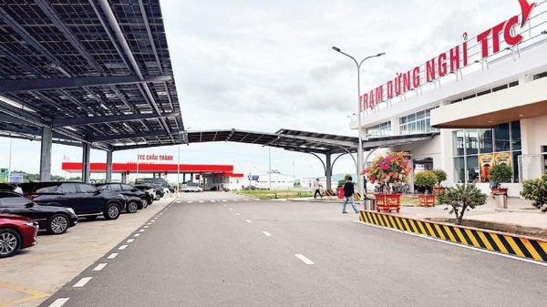 Cần sớm hoàn thiện, đưa vào sử dụng các trạm dừng nghỉ trên đường cao tốc