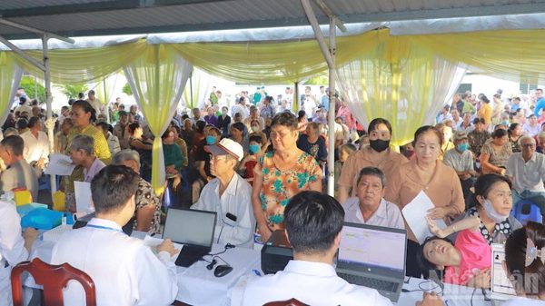 Cần Thơ: Gỡ điểm nghẽn, tăng tốc khám sức khỏe toàn dân