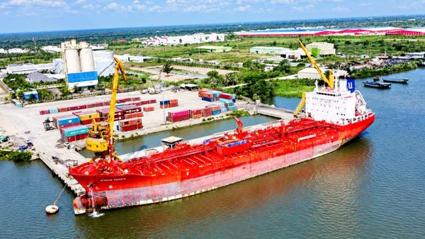 Cần Thơ: Gỡ điểm nghẽn, tạo đà tăng trưởng bền vững
