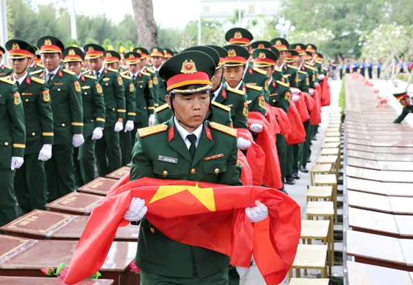 Cần Thơ tổ chức Lễ viếng, truy điệu và an táng 120 hài cốt liệt sĩ