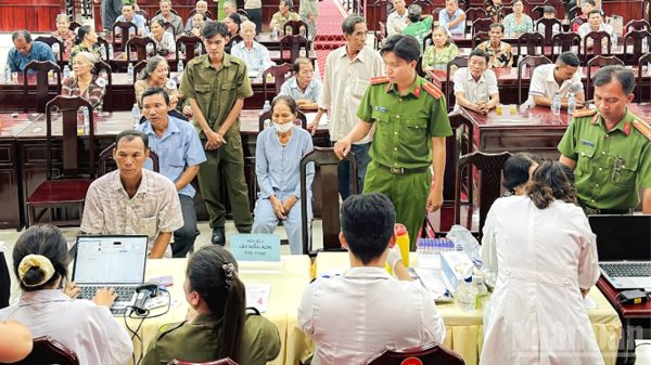Cần Thơ triển khai đợt 2 thu nhận mẫu sinh phẩm ADN thân nhân liệt sĩ theo dòng mẹ