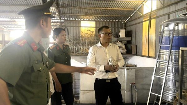 Cẩn trọng với nước đóng bình không đạt an toàn vệ sinh thực phẩm