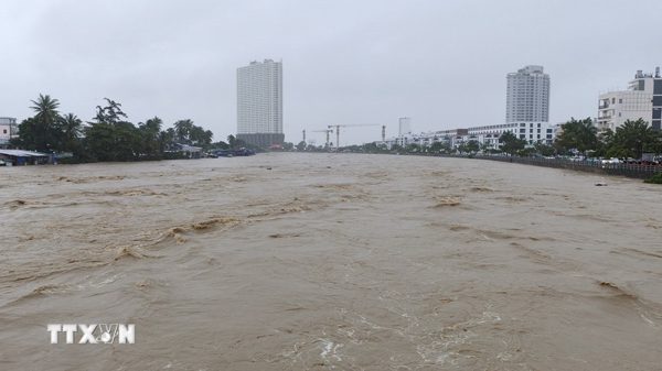 Cảnh báo lũ trên các sông từ Thanh Hóa đến thành phố Đà Nẵng