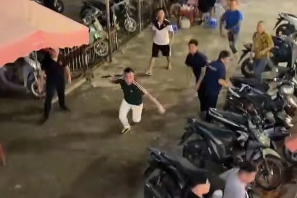 Cảnh sát xác định danh tính người liên quan vụ hỗn chiến tại tiệc sinh nhật ở Quán Nhỏ Hà Nội