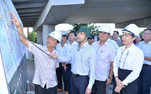 Cao tốc Cao Lãnh - An Hữu tăng tốc ngày đêm, chạy đua về đích trong năm 2026