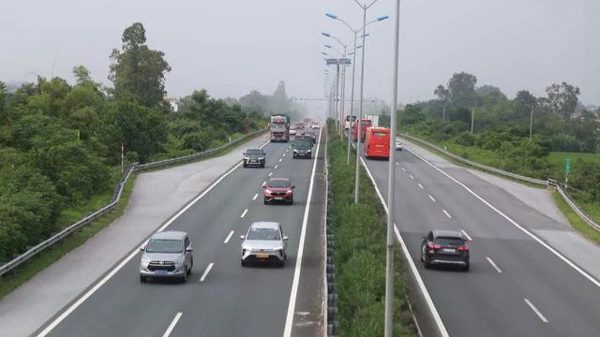 Cao tốc Cầu Giẽ-Cao Bồ phân làn theo tốc độ từ 20/10