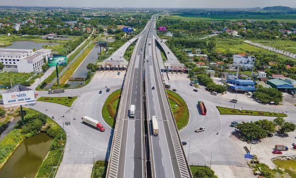 Cao tốc Cầu Giẽ - Ninh Bình giảm tốc độ tối đa xuống 100 km/h từ 12/10