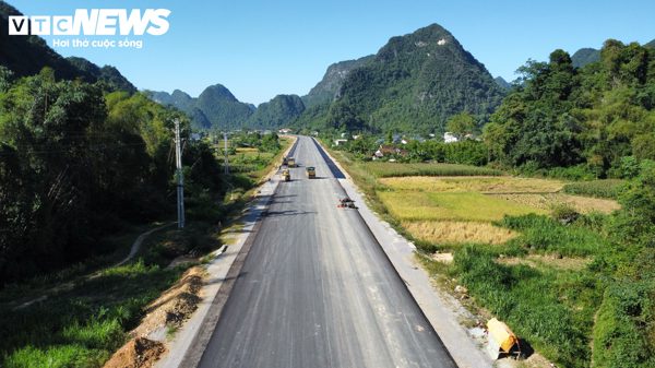 Cao tốc Đồng Đăng - Trà lĩnh giai đoạn 1 dự kiến đưa vào sử dụng cuối năm 2026