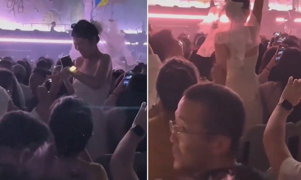 Cặp tình nhân bị phản ứng vì cầu hôn ở liveshow