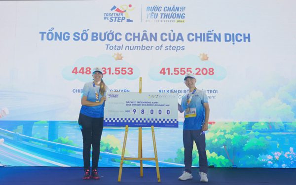 CapitaLand cùng hơn 8.500 người góp 490 triệu bước chân, tiếp sức trẻ em yếu thế