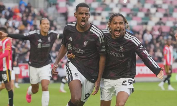Carragher: 'Liverpool là mối đe dọa lớn nhất với Arsenal'