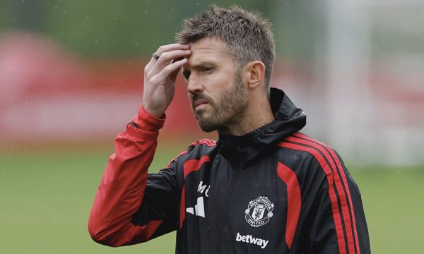 Carrick: 'Khó khăn giúp tôi biết ai thực sự muốn chiến đấu vì Man Utd'