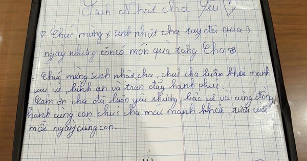 Cậu bé dành dụm 129.000 đồng mua quà sinh nhật cha, viết thư khiến cha bật khóc