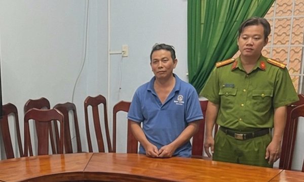 Cậu chích điện cháu trai sau mâu thuẫn đất đai