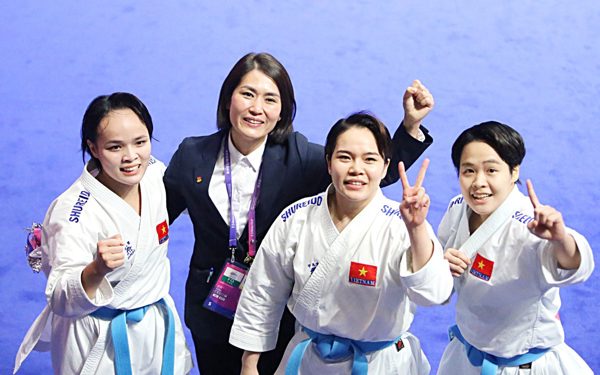 Câu chuyện về mái tóc tém 'mười người như một' của các thế hệ karate Việt Nam