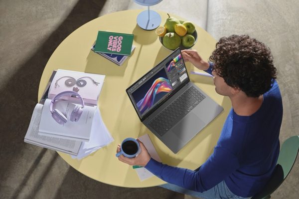 Cấu hình mạnh, trọng lượng nhẹ: Laptop Vivobook S14 đáp ứng nhu cầu người dùng
