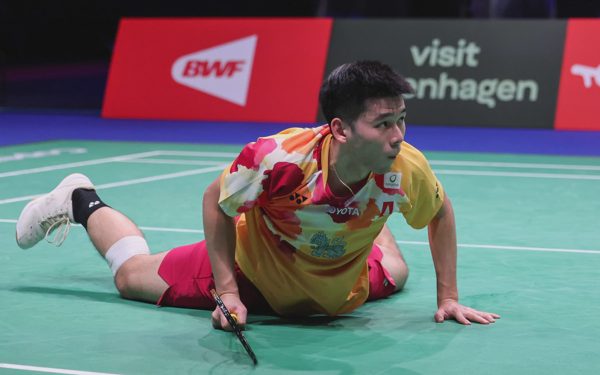Cầu lông Thái Lan lên đỉnh rồi bỗng sụp đổ chóng vánh