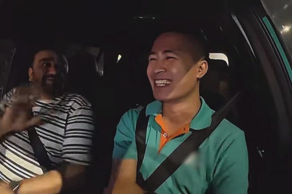 Câu nói "Tôi có tiền" của khách Ấn Độ đi taxi ở Hà Nội làm tài xế bật cười