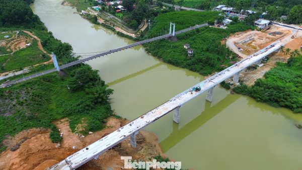 Cầu treo ‘già nua’, xuống cấp nặng ở Huế sắp có công trình thay thế