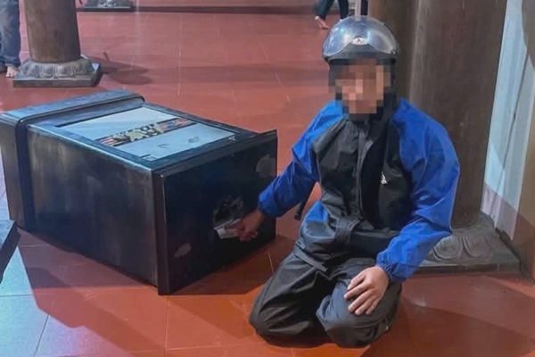 Cậy trộm hòm công đức ở Thiền viện Trúc Lâm Tây Nguyên