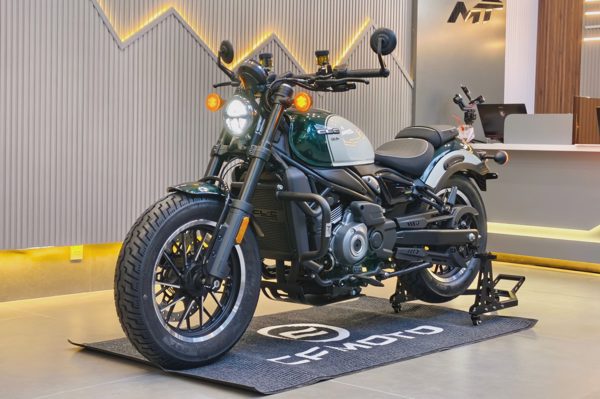 CFMoto 450CL-C AMT - mô tô không tay côn, phanh như xe ga, đấu Honda Rebel