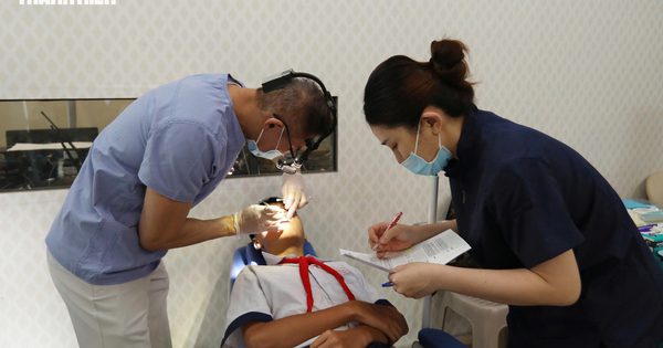 Chăm sóc cột sống, răng miệng cho trẻ mồ côi