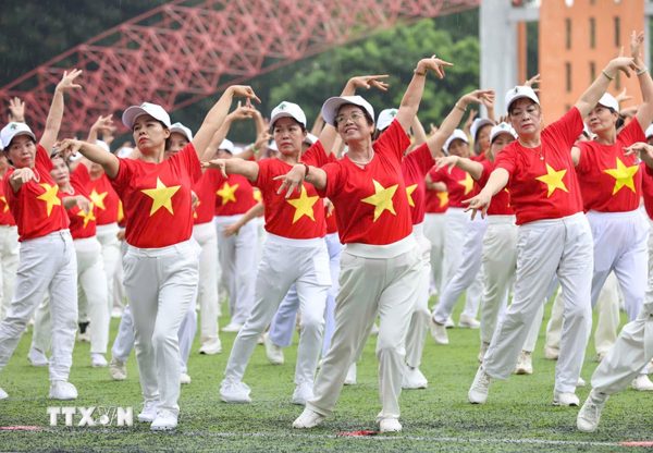 Chăm sóc, phát huy vai trò của người cao tuổi trong bối cảnh già hóa dân số