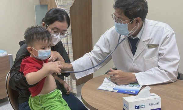 Chăm sóc trẻ tiêu chảy đúng cách