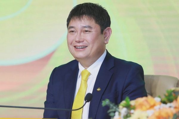 Chân dung doanh nhân muốn huy động 1.000 tỷ đồng/năm cho bóng đá Việt Nam