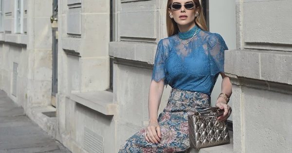 Chân váy vintage, điểm nhấn cho phong cách thu thêm lãng mạn và cuốn hút