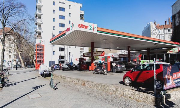 Châu Âu thấp thỏm trước nguy cơ Mỹ chặn xuất khẩu diesel