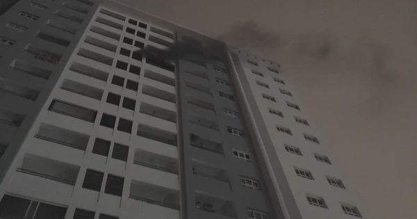 Cháy căn hộ chung cư ở xã Tân Nhựt do quên nồi thịt kho