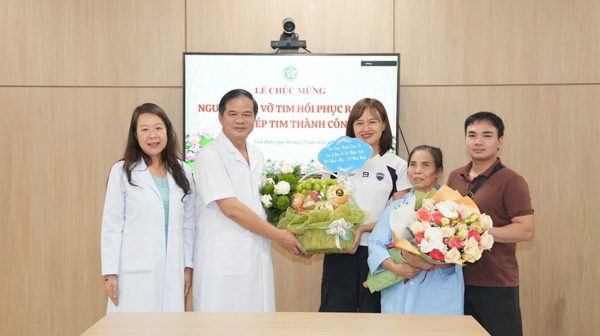 Chạy đua với thời gian cứu bệnh nhân vỡ tim sau nhồi máu