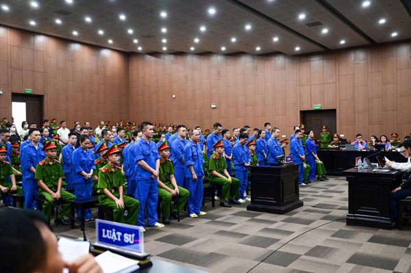 'Chạy' kết luận tâm thần cho chồng, vợ DJ Thái Hoàng bị đề nghị đến 3 năm tù