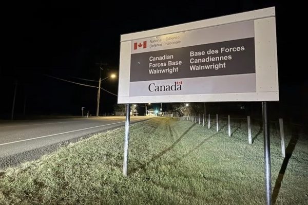 Cháy lớn tại căn cứ quân sự Canada: Xác nhận có thương vong, bệnh viện quá tải