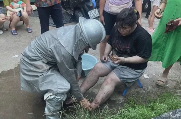 Cháy nhà ở Hà Nội, hai người được giải cứu
