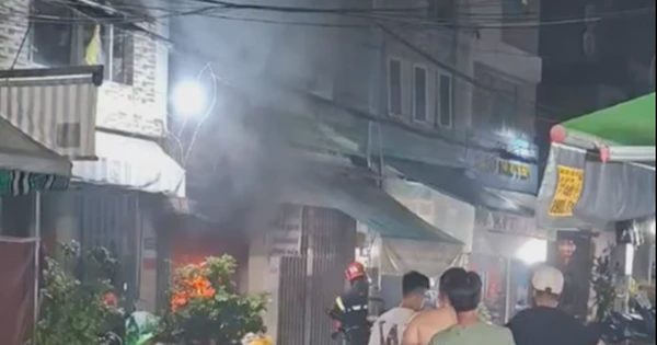 Cháy nhà trên đường Đoàn Văn Bơ ở TP.HCM: Cụ bà 81 tuổi tử vong