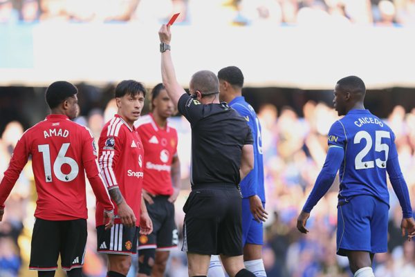 Chelsea 2-0 Man Utd (hiệp 2): Estevao bị hủy bàn thắng
